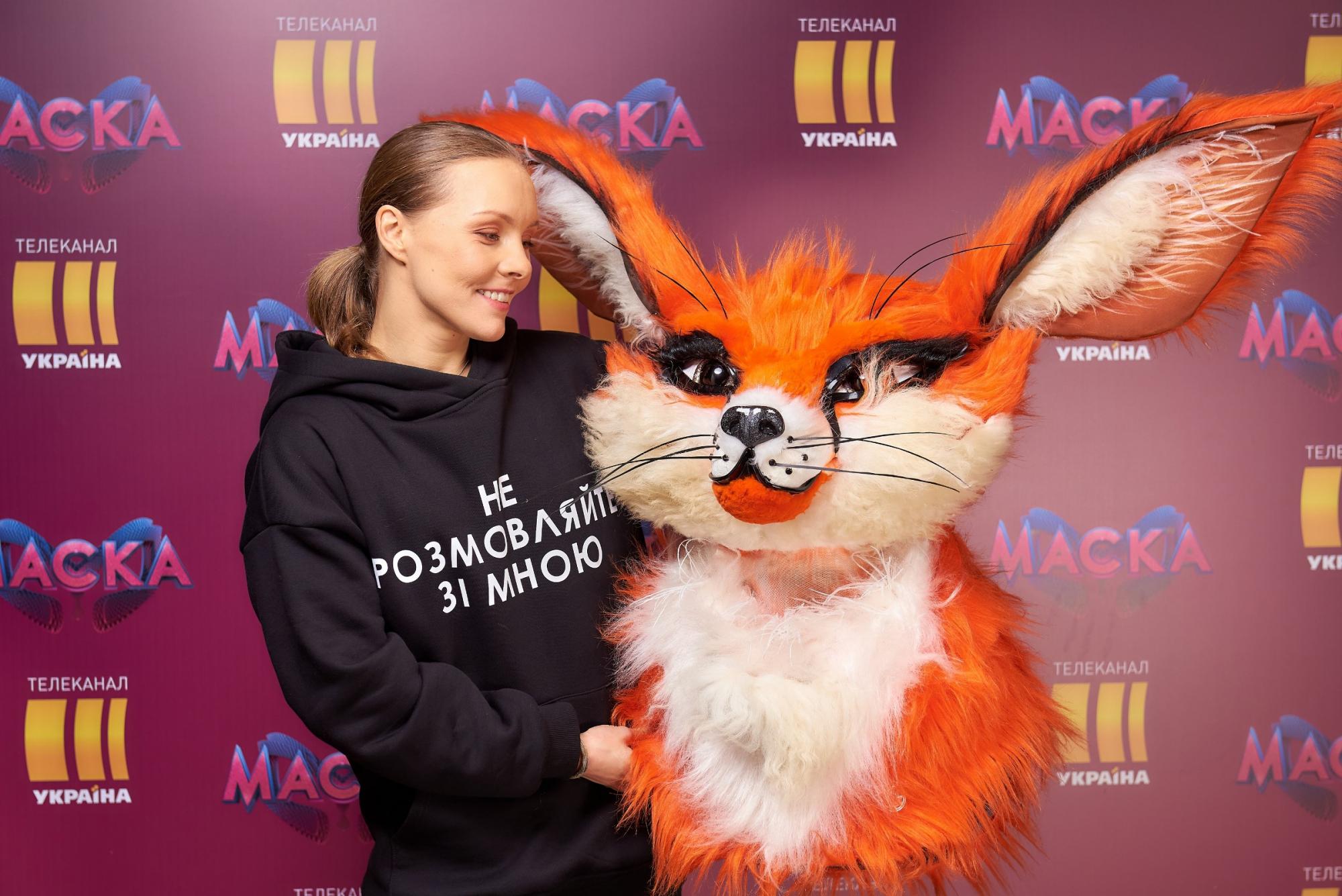 Шоу "Маска": стало відомо, хто ховався під маскою Лисиці